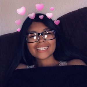 Meet your Posher, Viviana